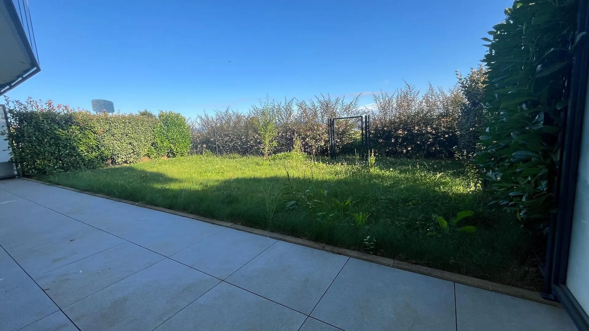 Апартаменты Appartement Cosy Avec Jardin Et Parking A Evian - Fr-1-498-105